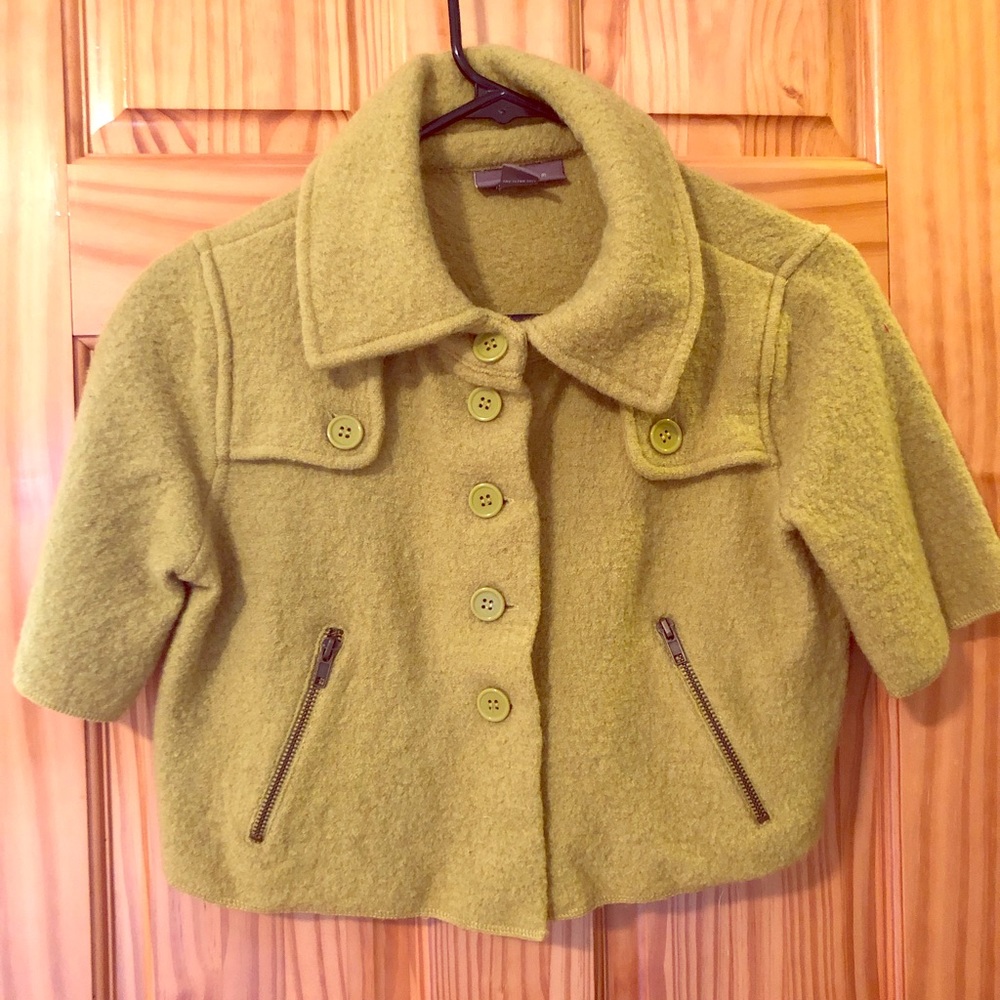 Green half jacket